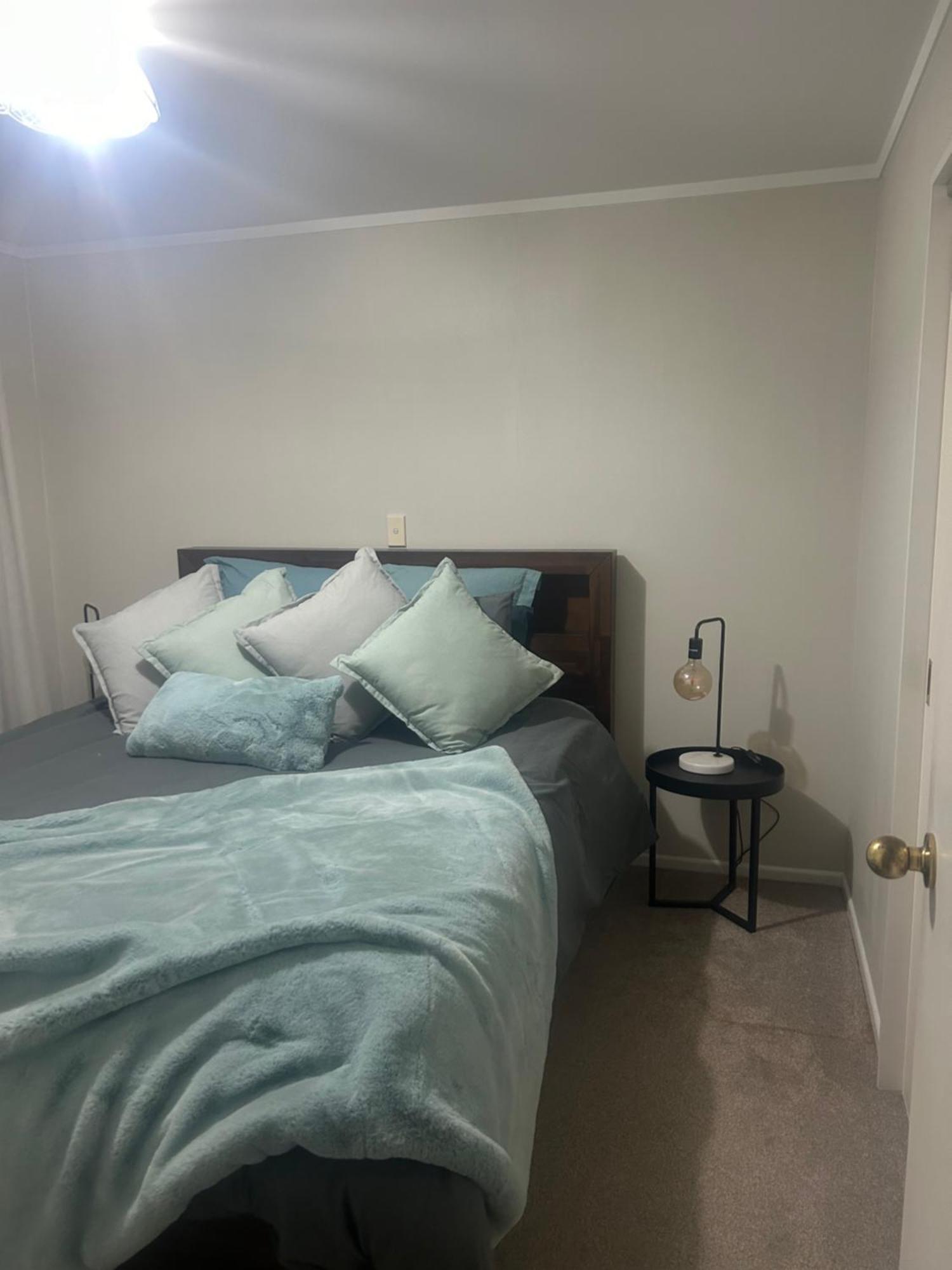 Raceway Getaway Villa New Plymouth Bagian luar foto